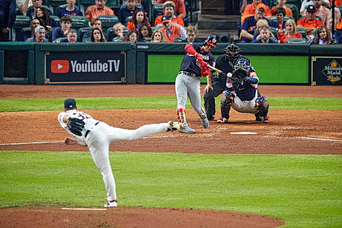 Juan Soto crushes a go-ahead two-run homer off Justin Verlander in Game 6 of the 2019 World Series.